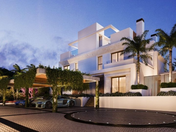 Black Pearl Luxury Beach Villas - Marbella East