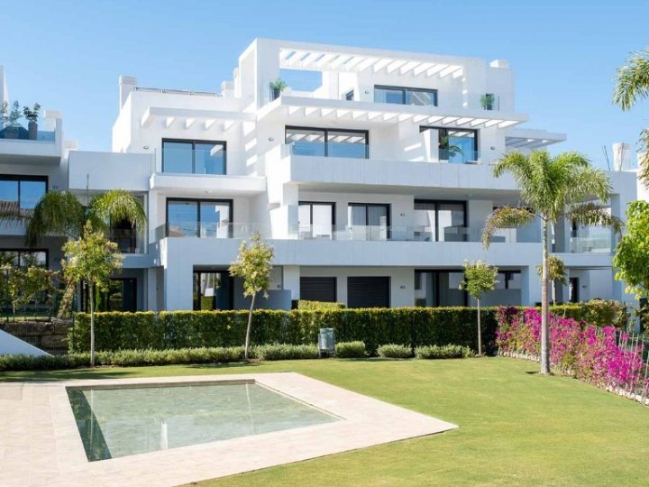 Cortijo del Golf - El Paraiso, New Golden Mile, Estepona