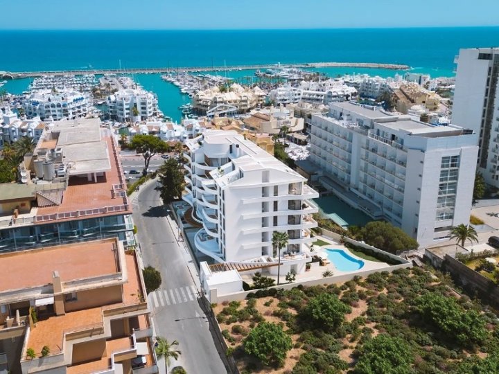 Marina Golden Bay - Benalmadena